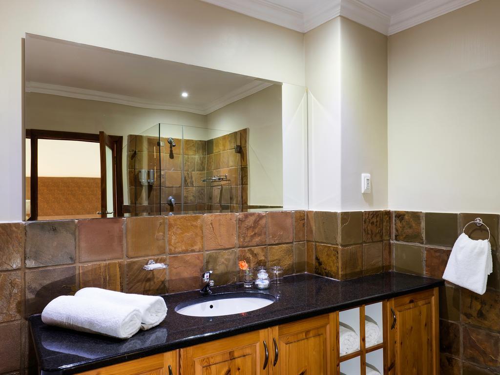 Lord Caledon Guest House Джордж Экстерьер фото